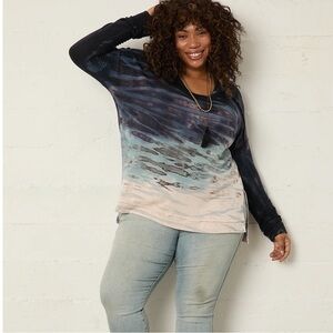 River + Sky Ombre V-Neck Top Blue Teal White NWT Women’s Sz L USA made *R13